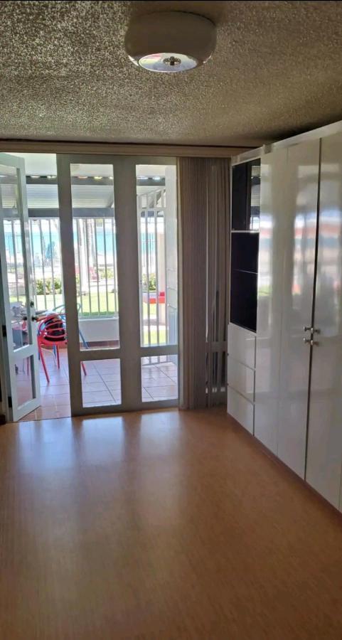 Beach Apartments At Marbella Del Caribe San Juan Eksteriør bilde